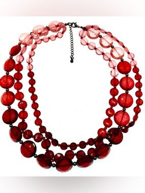 Vintage Y2K Red Multi Strand Acrylic Bead Necklace Faceted Statement Bib Layered